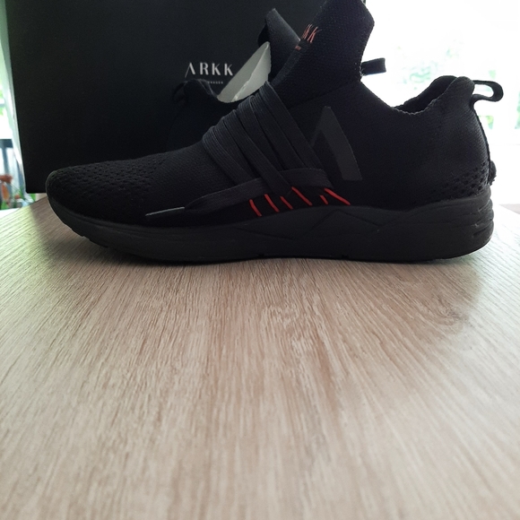 EUC ARKK COPPENHAGEN knit sneakers - Picture 3 of 7